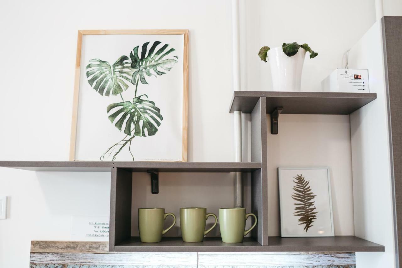 "Green Oasis Apartment" ลวีฟ ภายนอก รูปภาพ